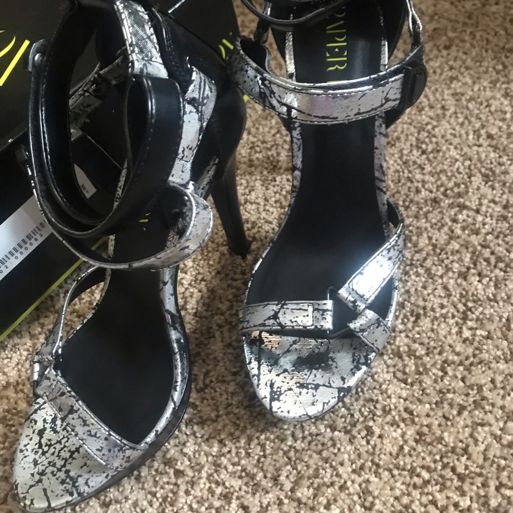 High heels sandals